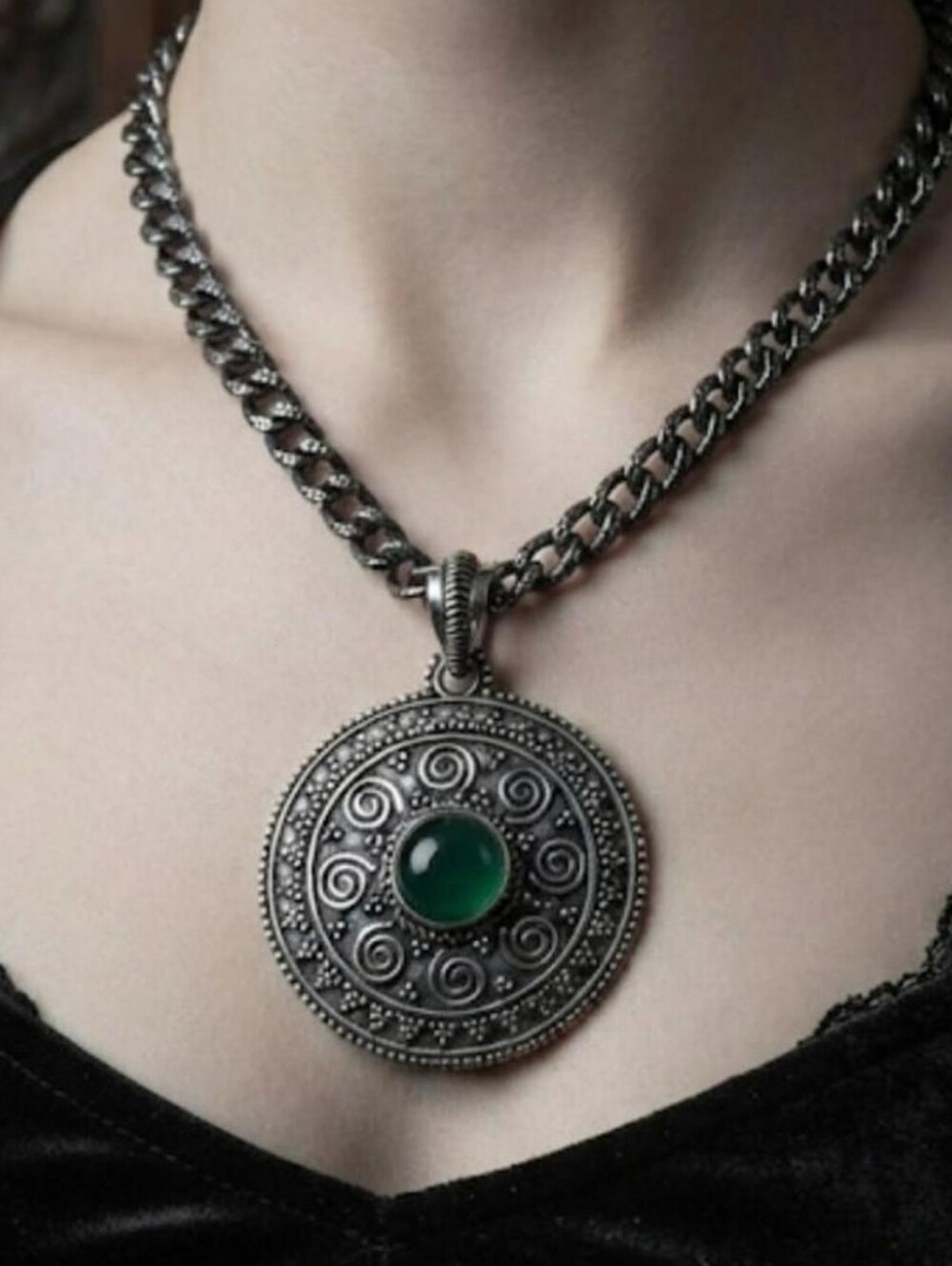 Free People Sterling Silver Celtic Shield Penant Green Aventurine Gemstone New